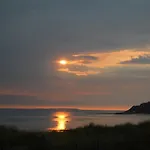 펜션 Les Oiseaux 바르네빌카테레