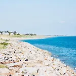 Les Oiseaux 바르네빌카테레