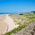 펜션 Les Oiseaux 바르네빌카테레
