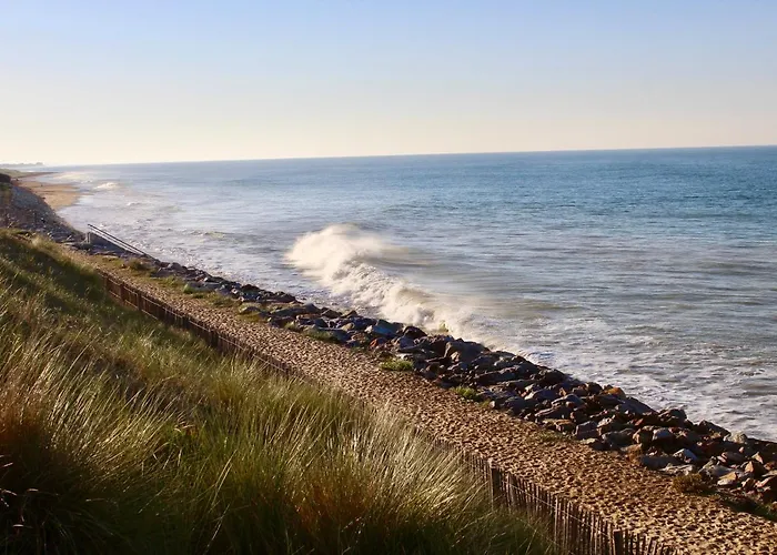 Les Oiseaux Holiday home *